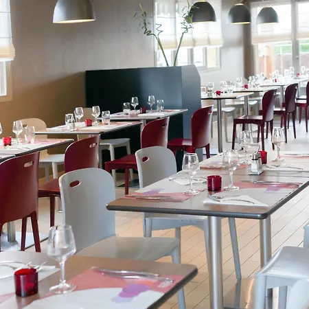 Hotel Campanile Atalante 3*